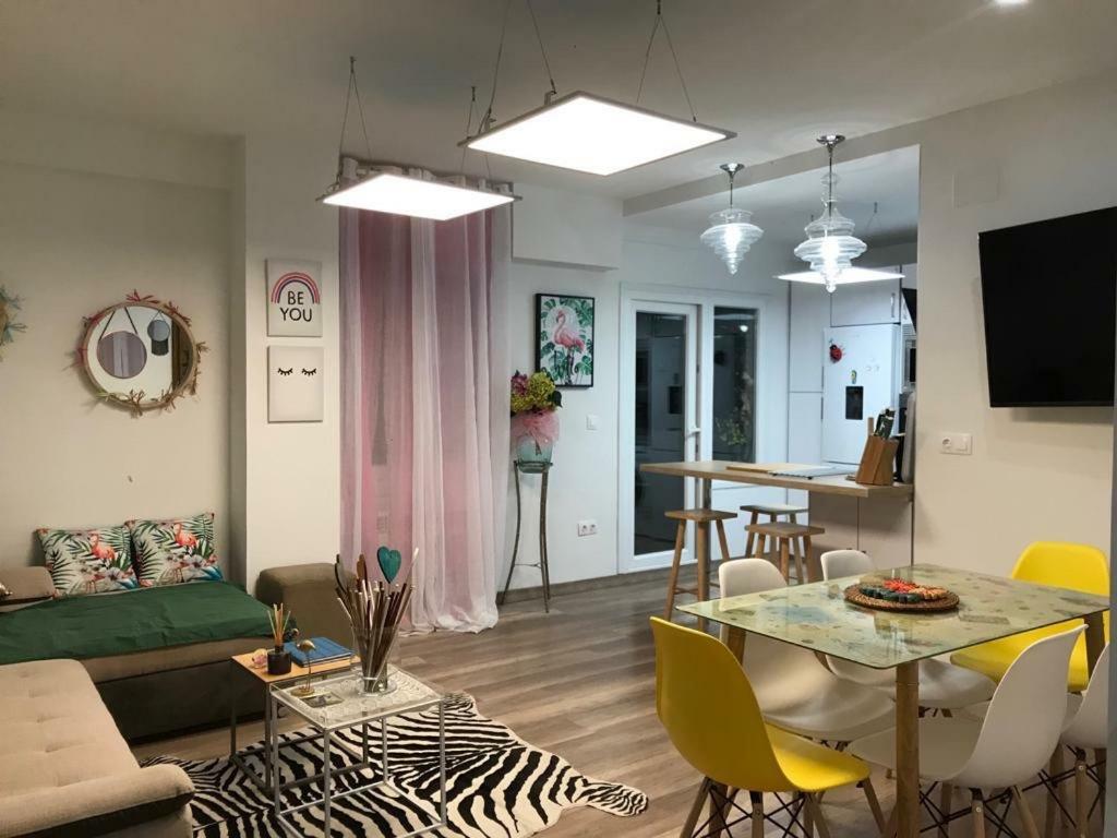 Casa Jardin Apartment โลโกรโญ ภายนอก รูปภาพ